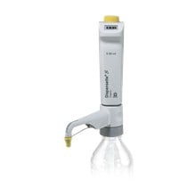 Karşılaştırma tablosunda BRAND Dispensette S Organic Dijital Ayarlanabilir Hacimli Dispenser 4630360 | 5–50 mL ürününün genel görünüm görseli