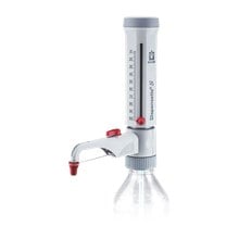 Karşılaştırma tablosunda BRAND Dispensette S Analog Geri Dönüş Valfli Ayarlanabilir Hacimli Dispenser 4600171 | 10–100 mL ürününün genel görünüm görseli