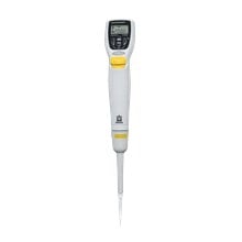 Karşılaştırma tablosunda BRAND Transferpette Electronic 705303 10–200 µL Elektronik Pipet ürününün genel görünüm görseli