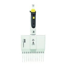 Karşılaştırma tablosunda BRAND Transferpette S-12 705930 20–200 µL Çok Kanallı Pipet ürününün genel görünüm görseli