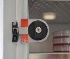 BINDER CB 170 CO2 İNKÜBATÖR